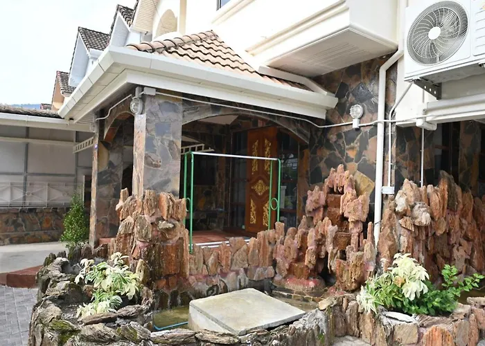 Patong Beach Private Villa